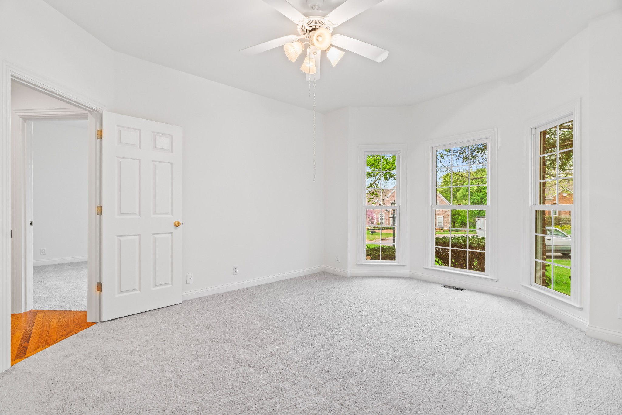 425 Doe Ridge Franklin, TN 37067 - Photo 14 of 18 Gallery Image 14