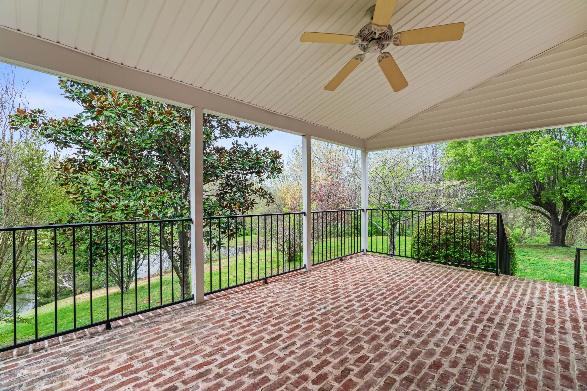 425 Doe Ridge Franklin, TN 37067 - Photo 17 of 18 Gallery Image 17
