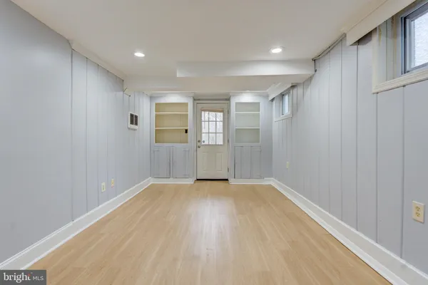 $3,900 | 6916 New Hampshire Avenue, Takoma Park, MD 20912
