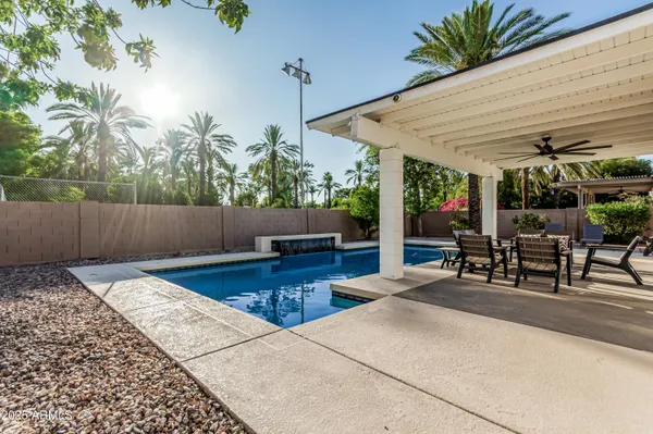 $3,995 | 3438 North 30th Street, Phoenix, AZ 85016