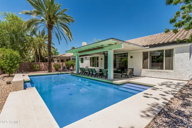 $3,995 | 3438 North 30th Street, Phoenix, AZ 85016