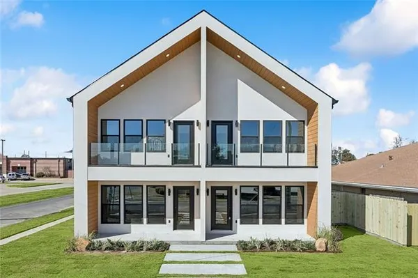 $419,900 | 3400 Montesquieu Street, Chalmette, LA 70043