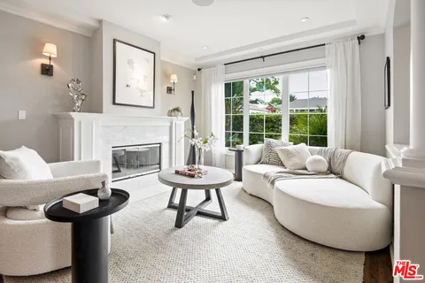 $2,070,000 | 8000 Westlawn Avenue, Los Angeles, CA 90045