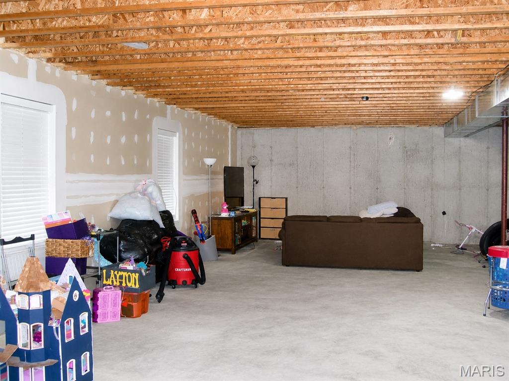 6779 Elmont Road Sullivan, MO 63080 - Photo 29 of 39