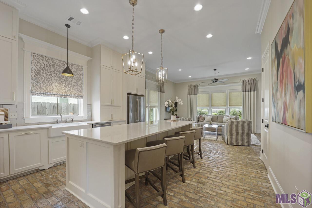 13410 Kings Ct Avenue Baton Rouge, LA 70810 - Photo 6 of 29 Gallery Image 6