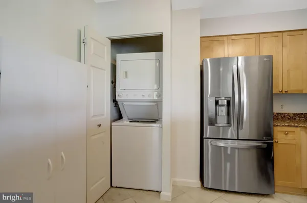 $3,000 | 3101 North Hampton Drive, Unit 711, Alexandria, VA 22302