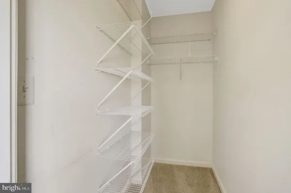 $3,000 | 3101 North Hampton Drive, Unit 711, Alexandria, VA 22302