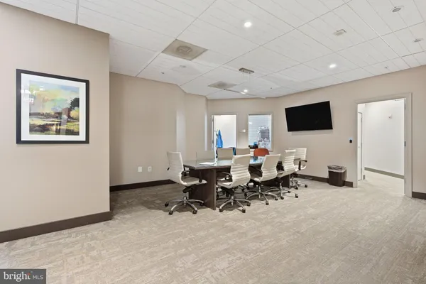 $3,000 | 3101 North Hampton Drive, Unit 711, Alexandria, VA 22302