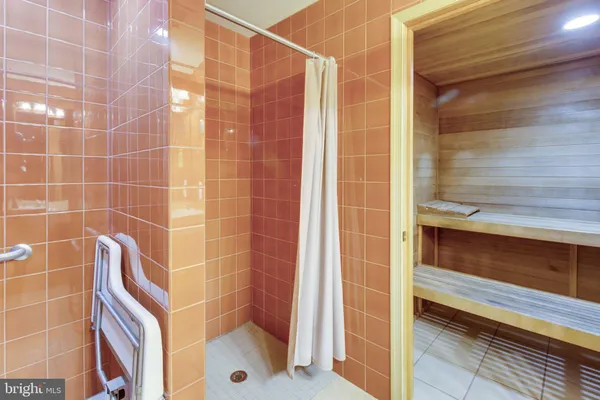 $3,000 | 3101 North Hampton Drive, Unit 711, Alexandria, VA 22302