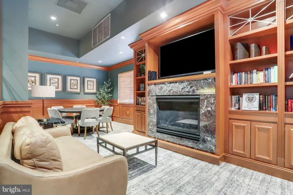 $3,000 | 3101 North Hampton Drive, Unit 711, Alexandria, VA 22302