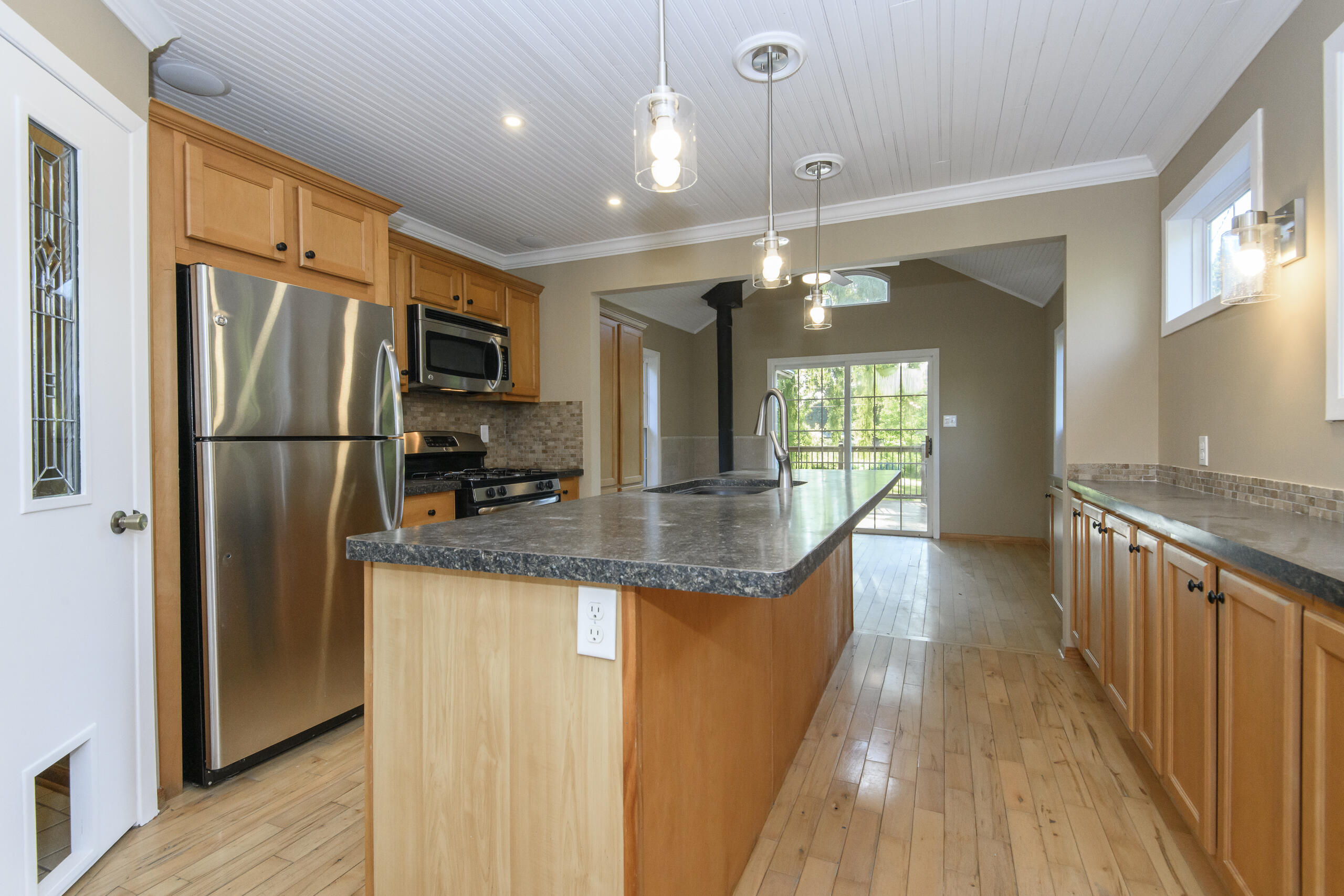 11319 3rd Avenue Pleasant Prairie, WI 53158 - Photo 7 of 38 11319 Third Ave-16