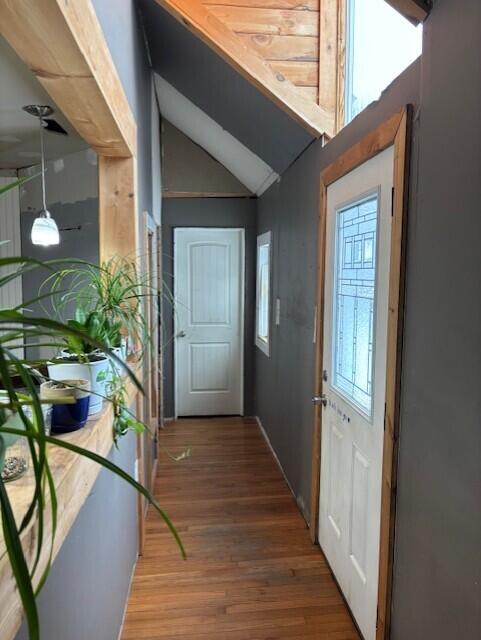 8 Chestnut Street Skowhegan, ME 04976 - Photo 10 of 17 Hallway