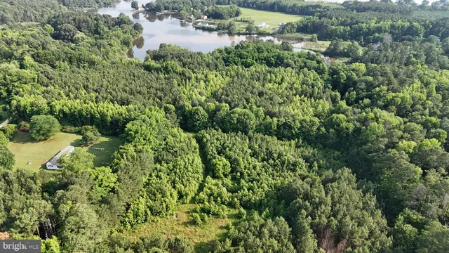 $199,999 | 21047 Abell Road, Avenue, MD 20609