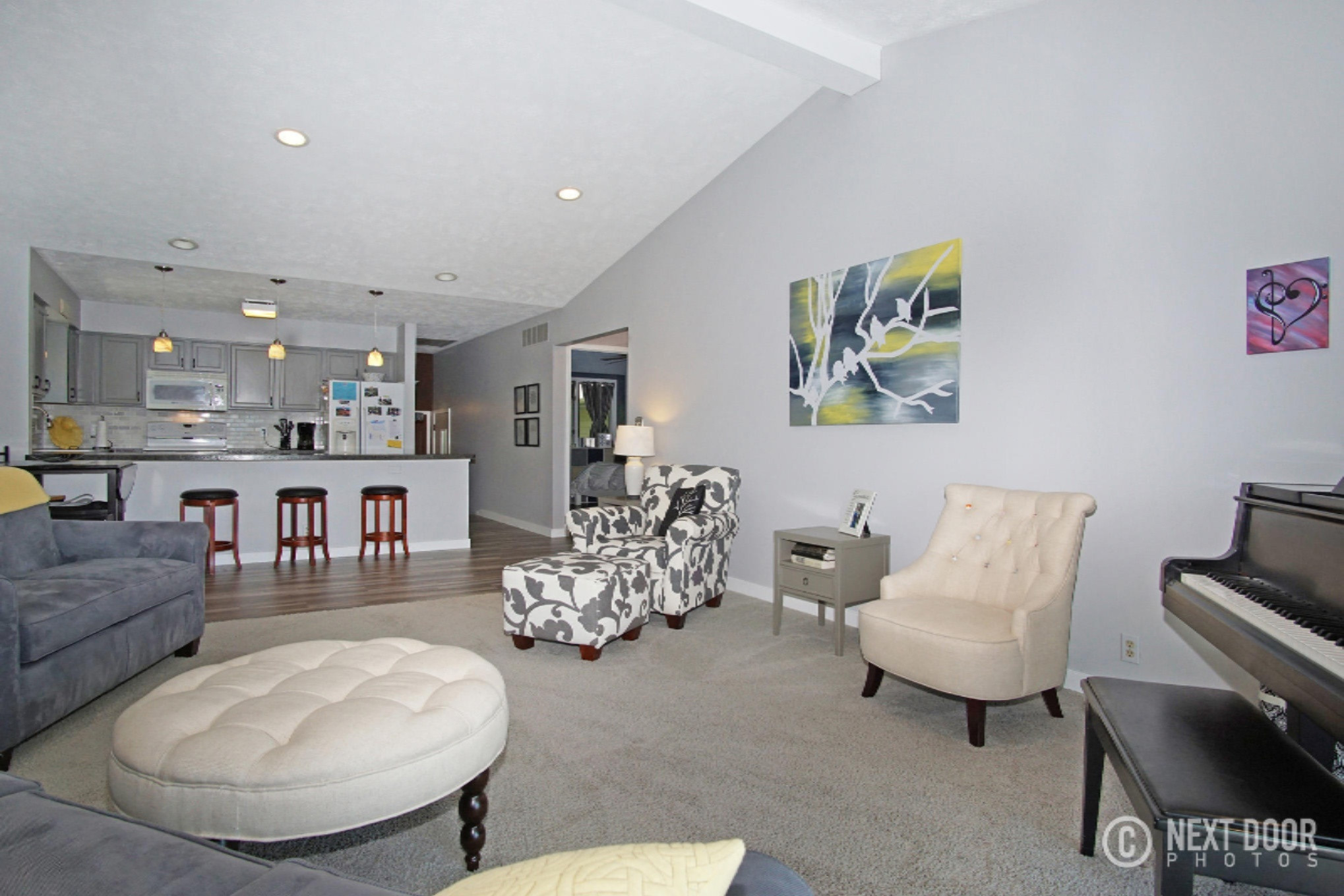 602 Edgewater Court Spring Lake, MI 49456 - Photo 4 of 46 DSC02944 I