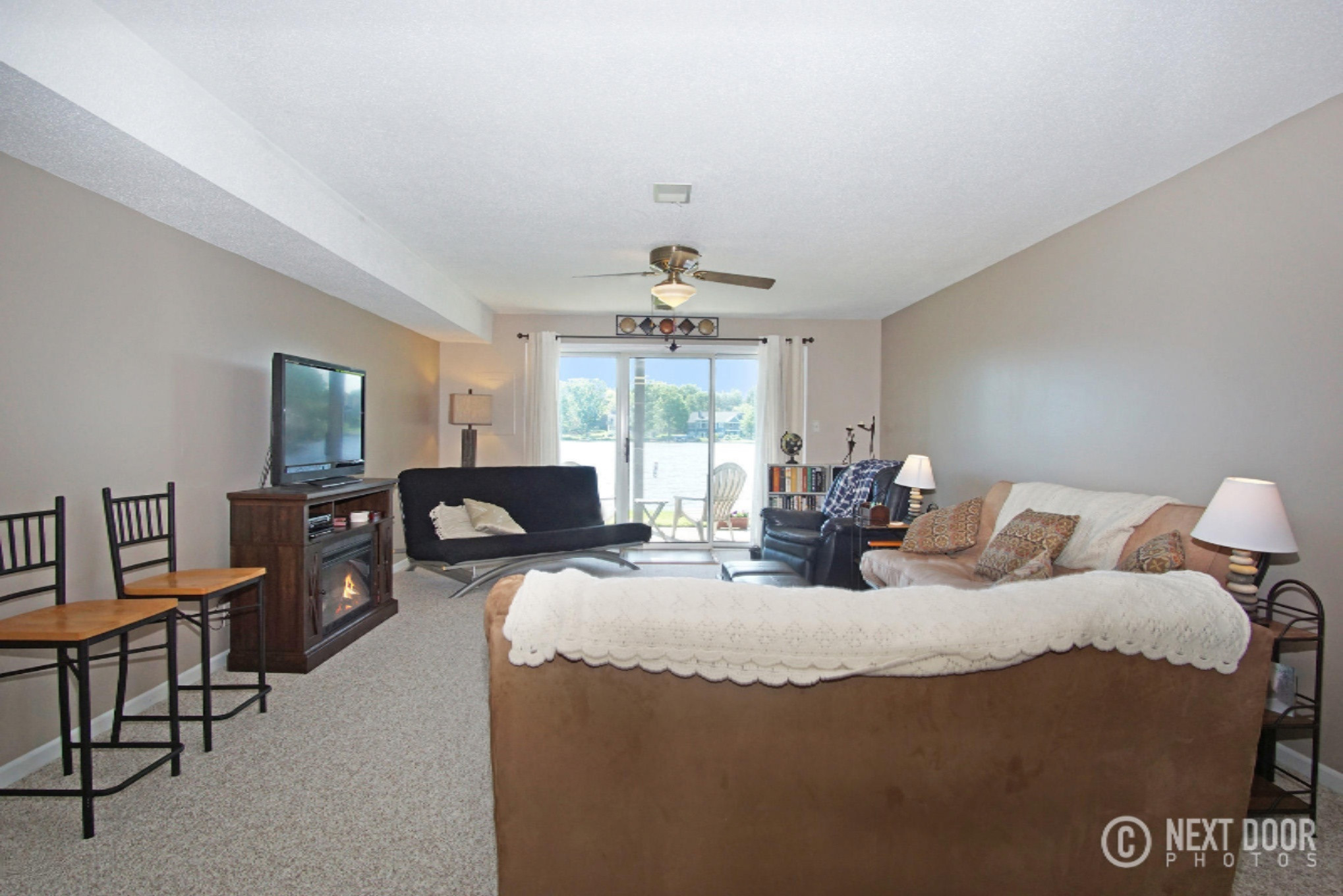 602 Edgewater Court Spring Lake, MI 49456 - Photo 10 of 46 DSC03061 I