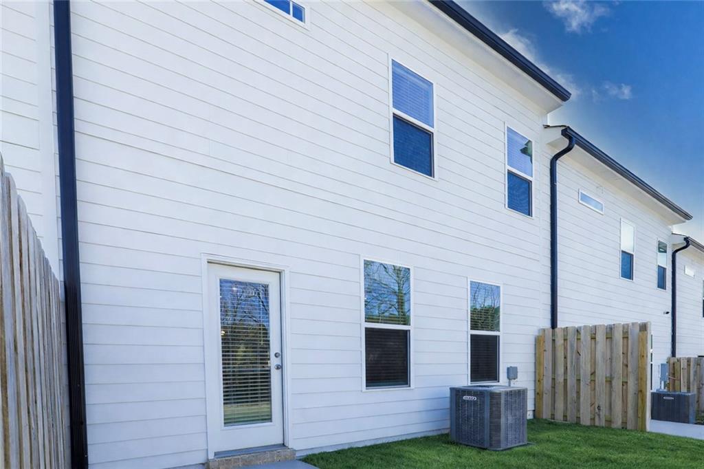 8143 Tiger Way Riverdale, GA 30296 - Photo 17 of 18