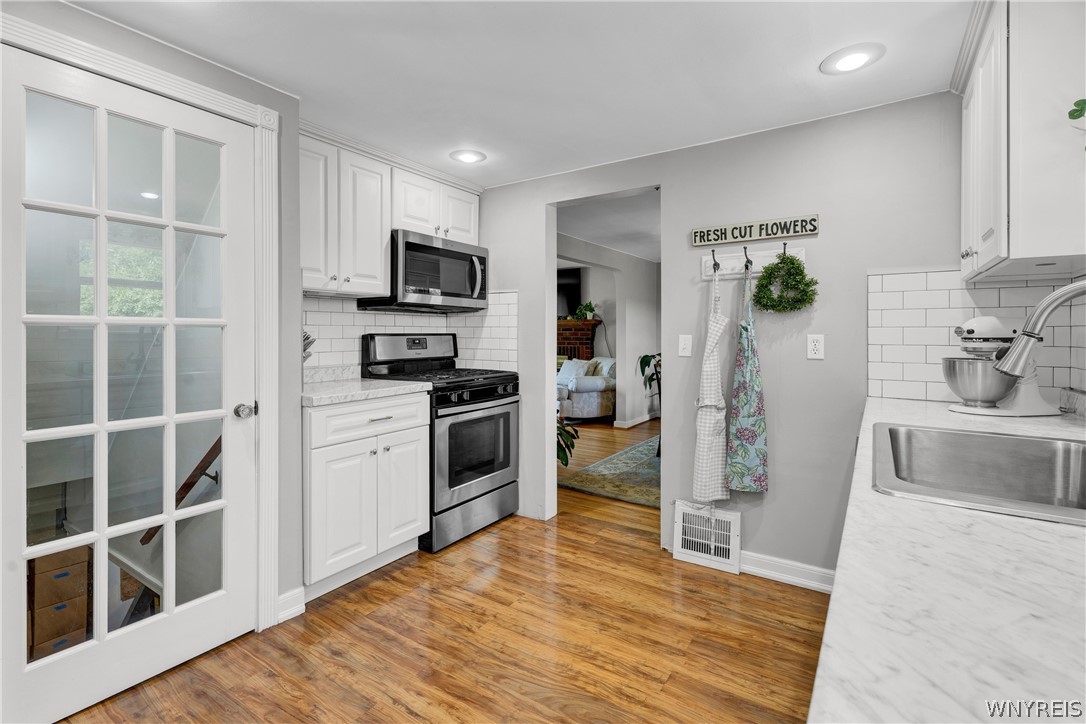 186 Ridgewood Drive Amherst, NY 14226 - Photo 11 of 34