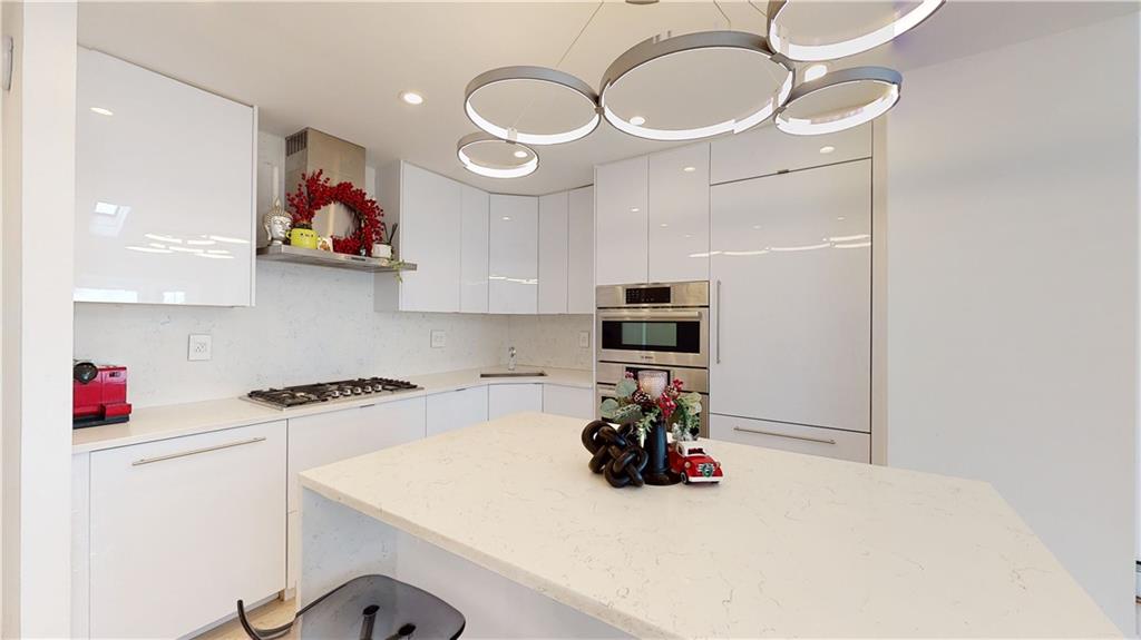 1405 Royce Street, Unit 8C Brooklyn, NY 11234 - Photo 2 of 23
