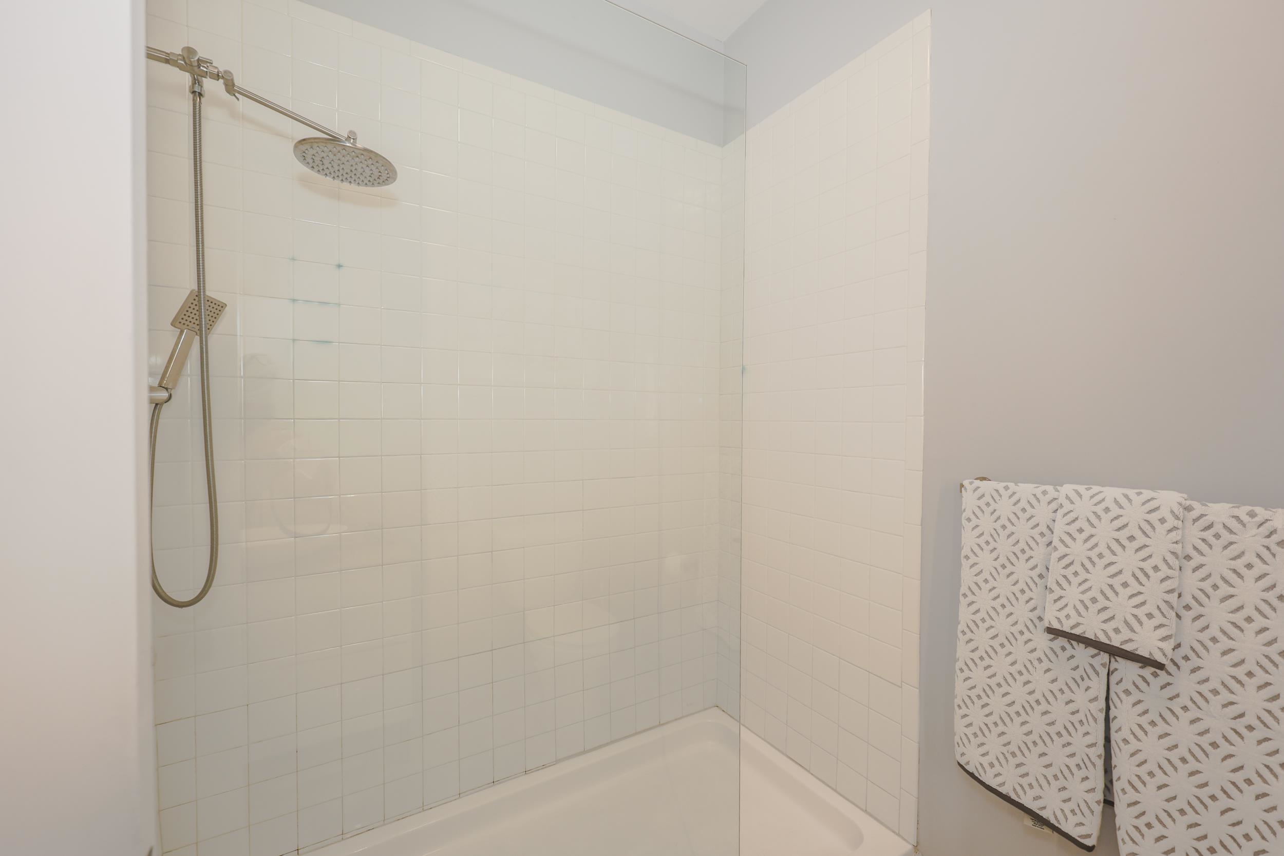 37 Church Street, Unit 7 Keene, NH 03431 - Photo 18 of 41