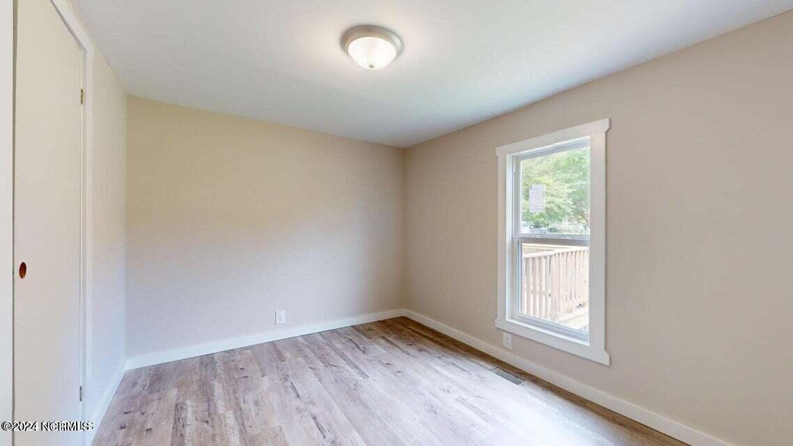 308 Queens Road Hubert, NC 28539 - Photo 28 of 41