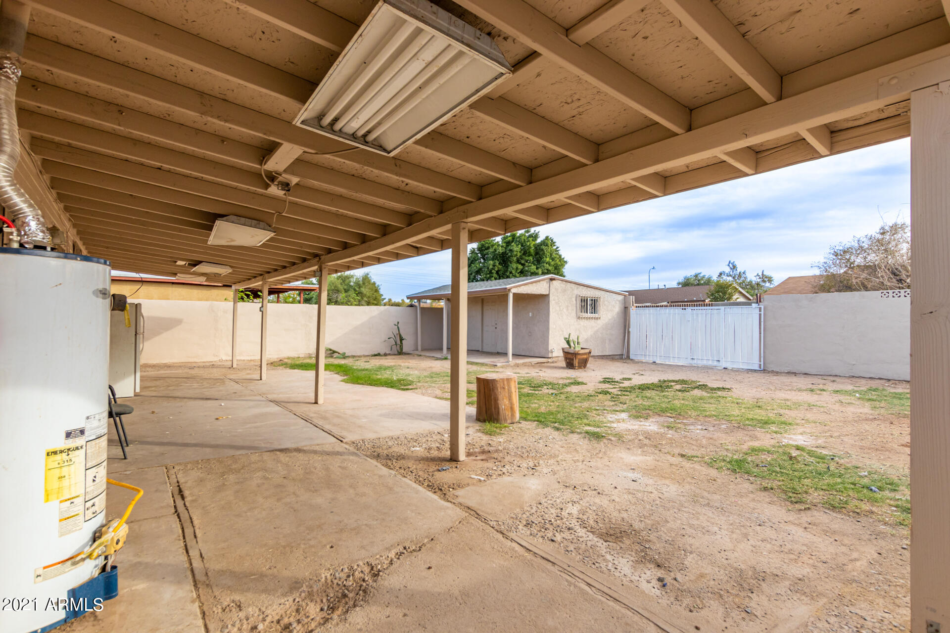 1527 West Maldonado Road Phoenix, AZ 85041 - Photo 24 of 29 24 Maldonado