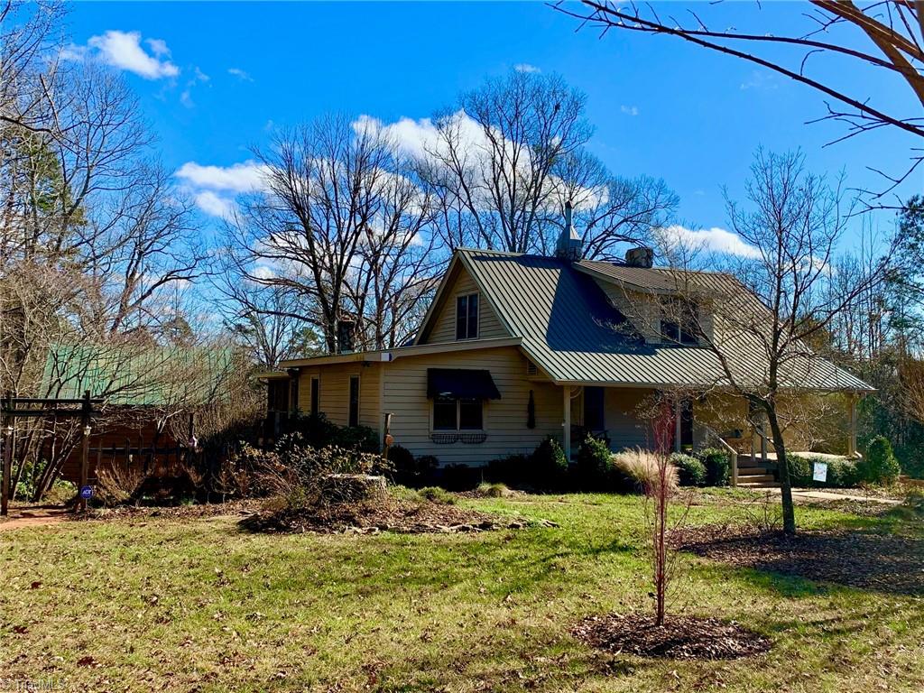 1876 Allred Road Lexington, NC 27292 - Photo 4 of 49 Gallery Image 4