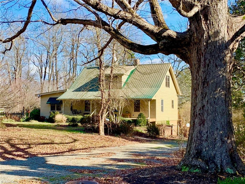 1876 Allred Road Lexington, NC 27292 - Photo 5 of 49 Gallery Image 5