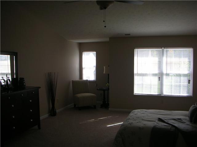 8302 Exton Road Indianapolis, IN 46239 - Photo 10 of 21 Gallery Image 10