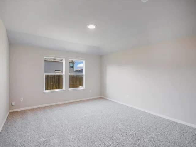 a view of utility room