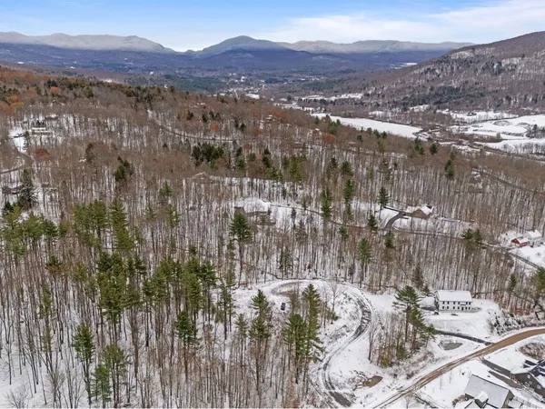 $299,000 | 8 Mins Lane, Underhill, VT 05489