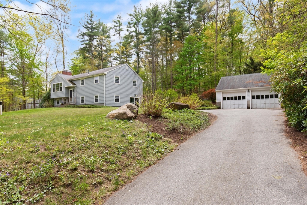 395 North Road Sudbury, MA 01776 - Photo 2 of 28