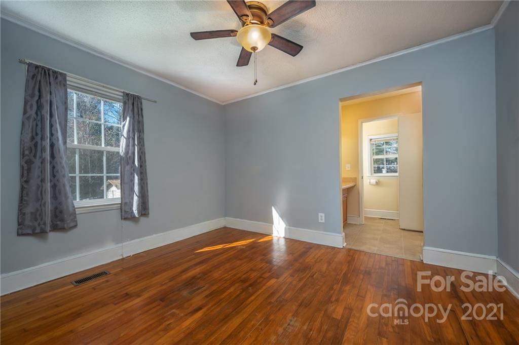 291 Cardinal Street Inman, SC 29349 - Photo 19 of 40 wooden floor in an empty room with a window