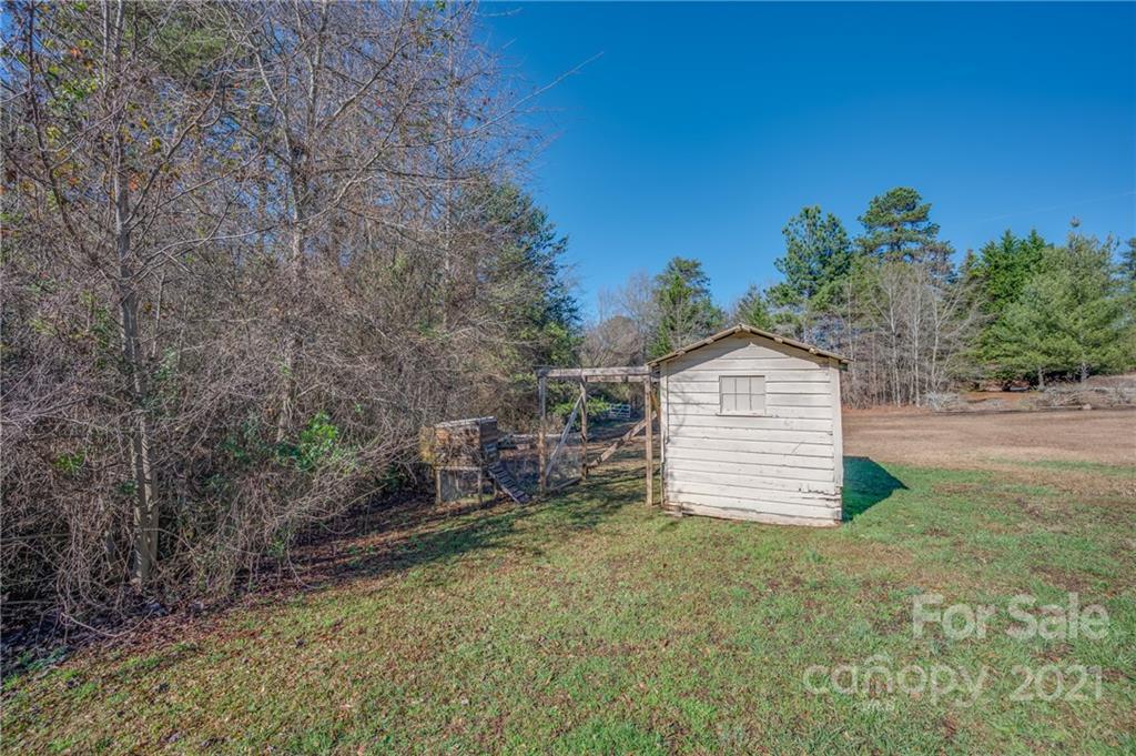 291 Cardinal Street Inman, SC 29349 - Photo 38 of 40 a view of a house with a yard