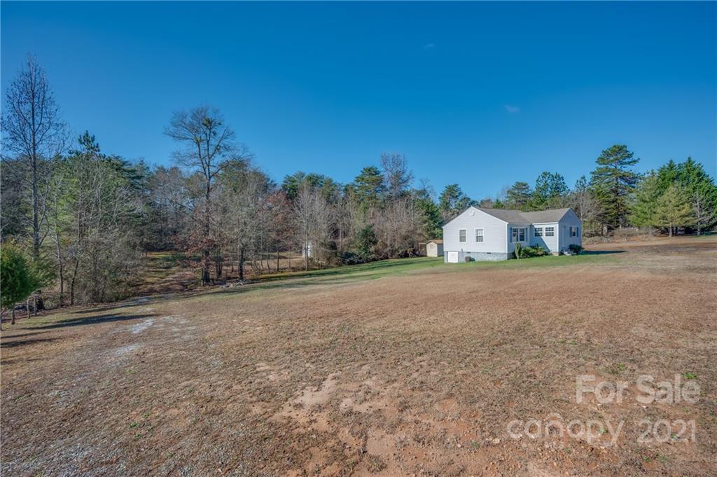 291 Cardinal Street Inman, SC 29349 - Photo 6 of 40 a view of a house with a yard