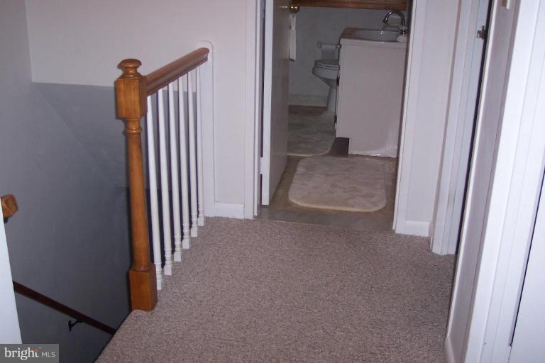 8058 Wallace Road Dundalk, MD 21222 - Photo 14 of 24 Hallway