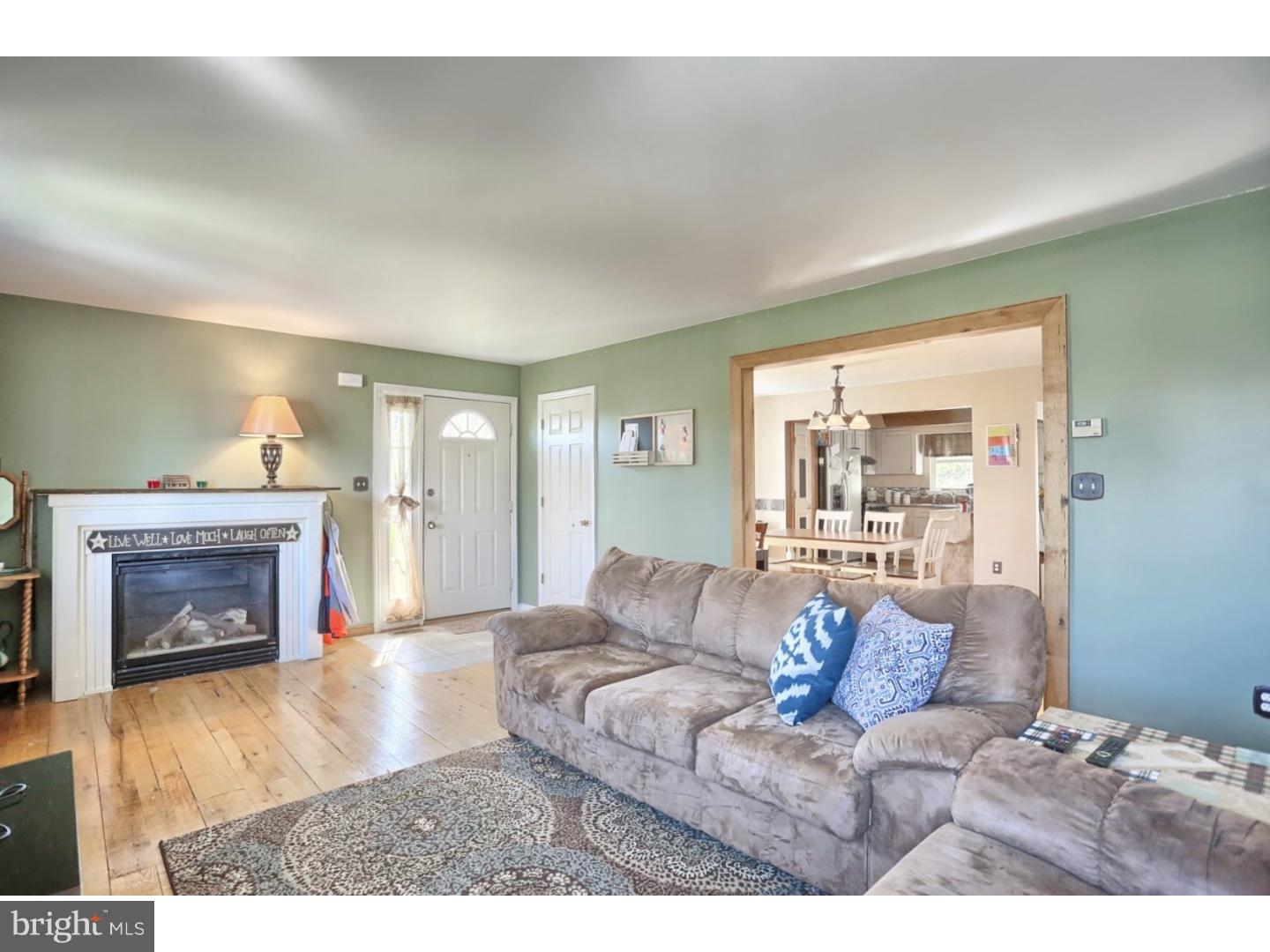 256 Bainbridge Circle Sinking Spring, PA 19608 - Photo 2 of 18 Family Room