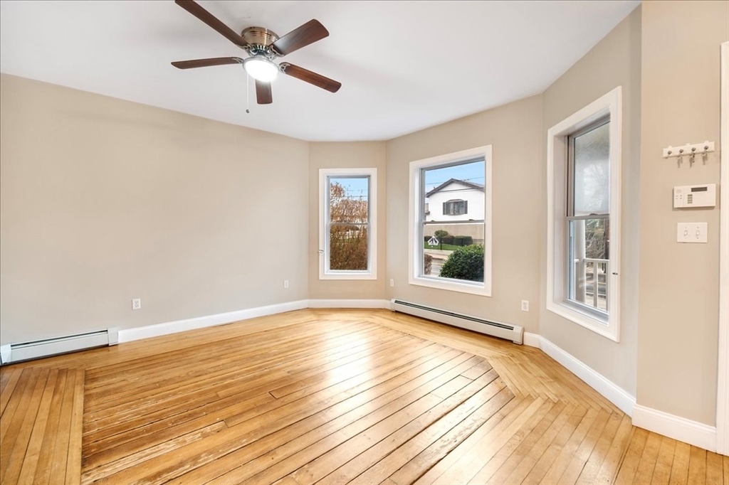 1073 New Boston Road Fall River, MA 02720 - Photo 16 of 40