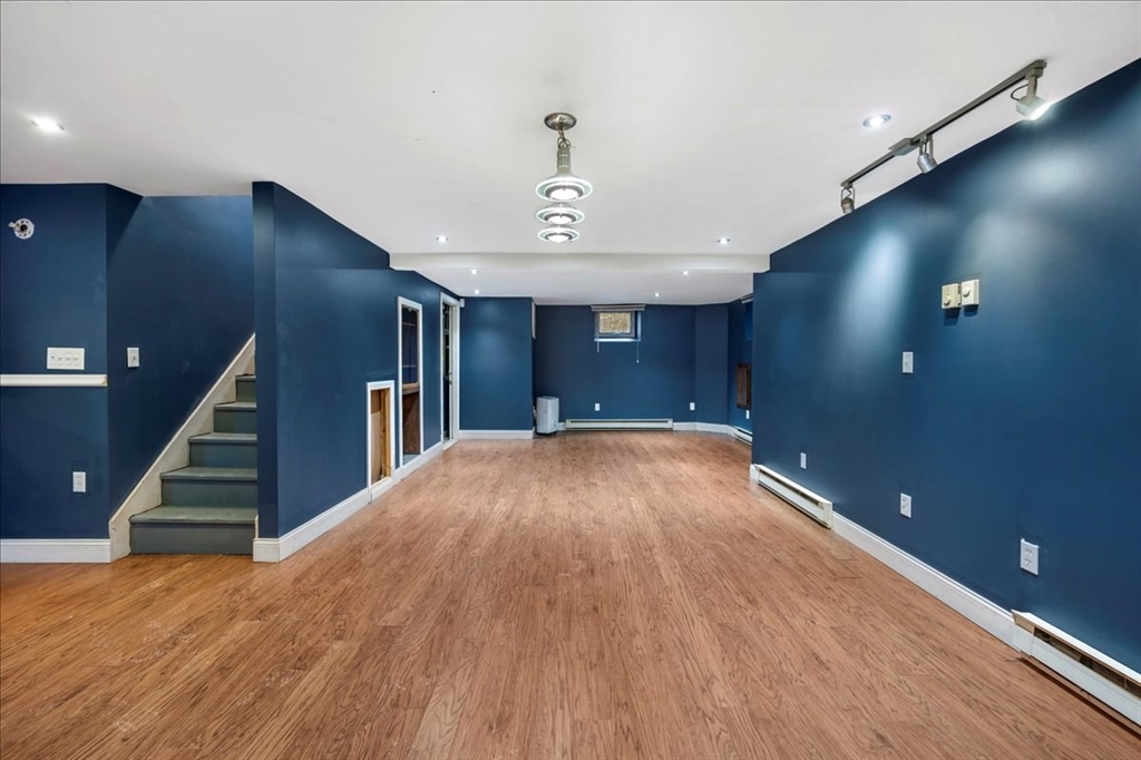 1073 New Boston Road Fall River, MA 02720 - Photo 34 of 40