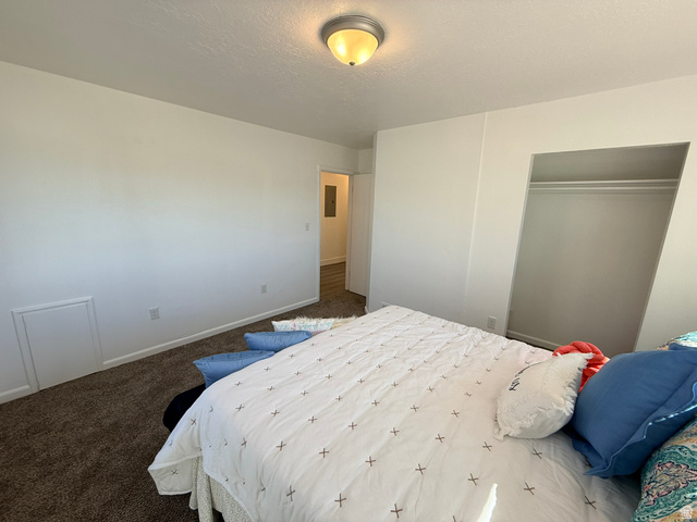 5256 South 2000th Street West Roy, UT 84067 - Photo 11 of 25