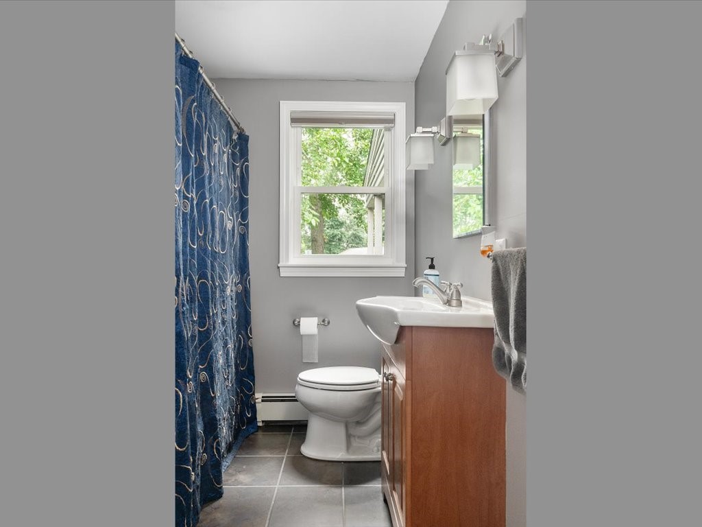 65 Roundway Drive Coventry, RI 02816 - Photo 13 of 18