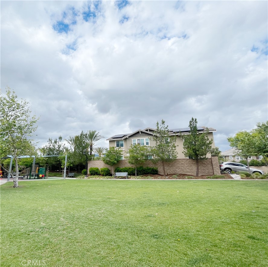 7208 Prelude Way Fontana, CA 92336 - Photo 2 of 9