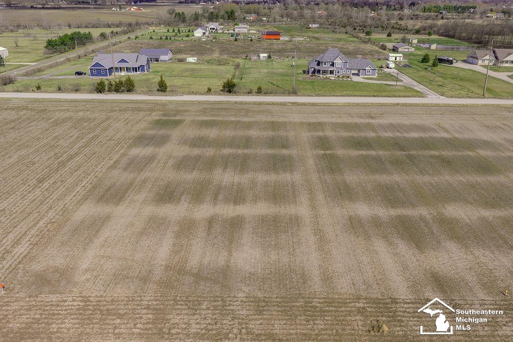 East Newburg Road Carleton, MI 48117 - Photo 6 of 10