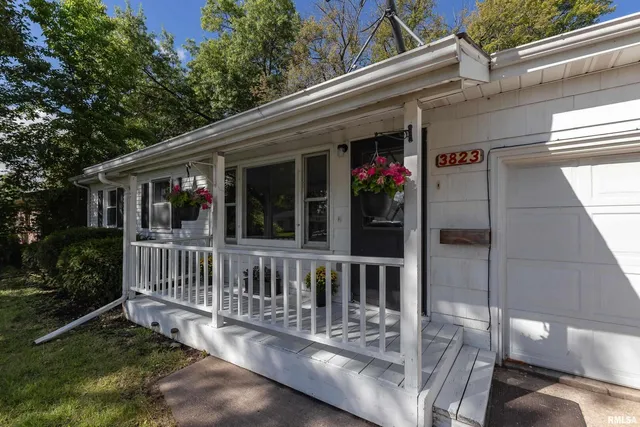 $139,900 | 3823 15th Street, Moline, IL 61265