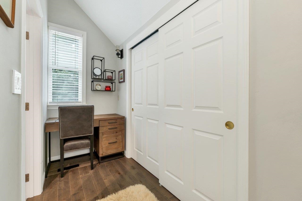 80 Cherry Hollow Road Nashua, NH 03062 - Photo 38 of 55
