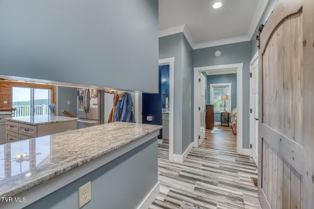 $968,000 | 384 Cross Mountain Road, Shady Valley, TN 37688