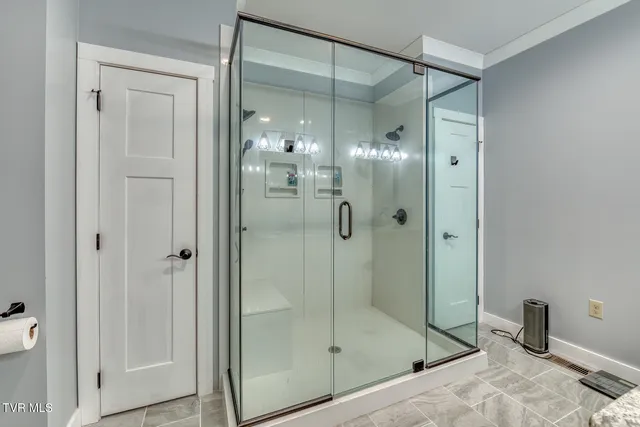 $968,000 | 384 Cross Mountain Road, Shady Valley, TN 37688