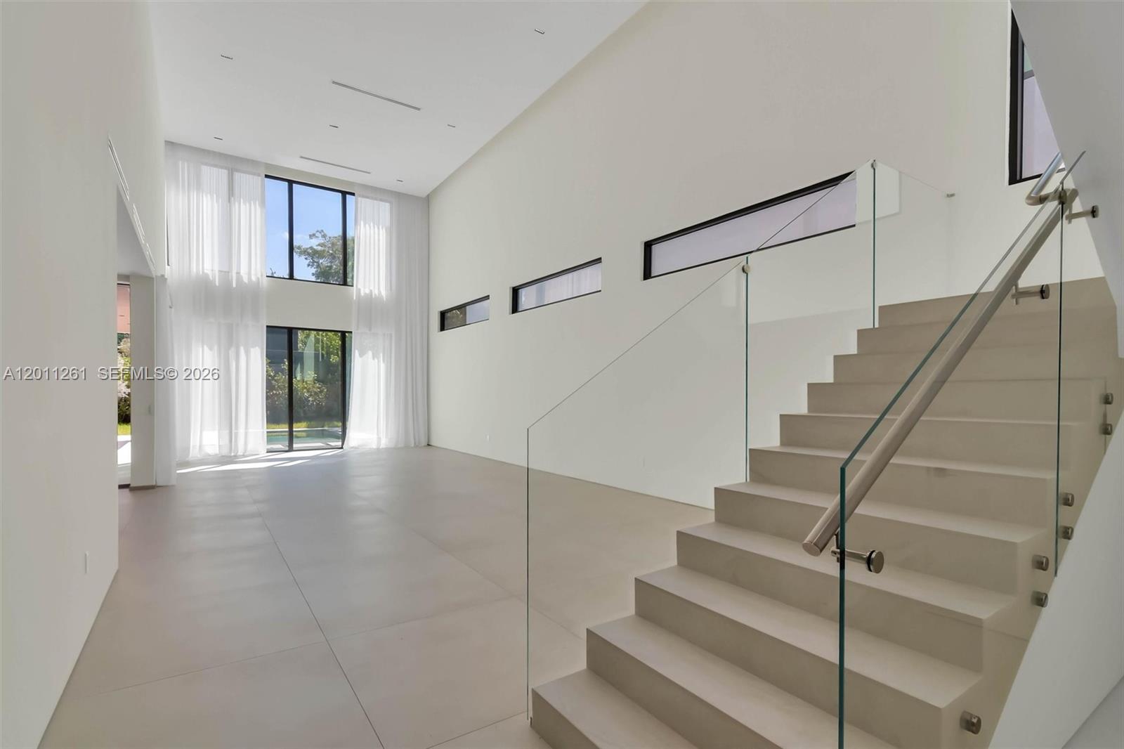 135 Southwest 29th Road Miami, FL 33129 - Photo 6 of 74