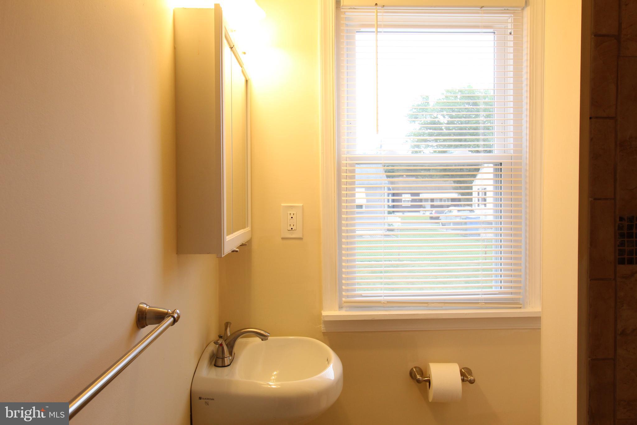 44 Shepherd Road Cherry Hill, NJ 08034 - Photo 14 of 26