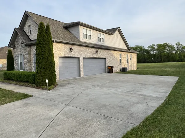 $3,250 | 712 Diana Court, Columbia, TN 38401