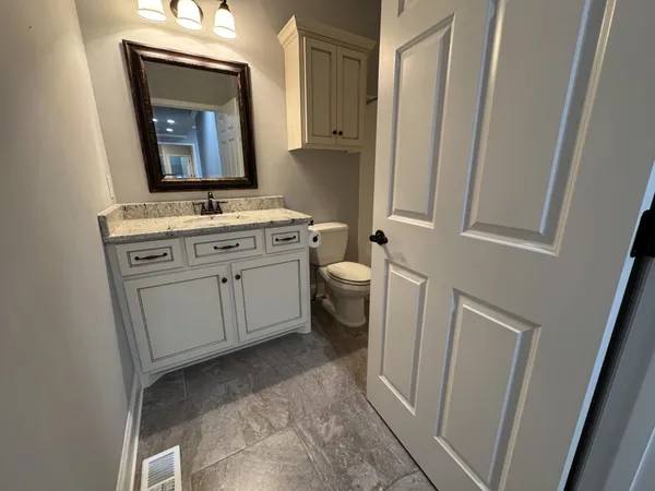 $3,250 | 712 Diana Court, Columbia, TN 38401